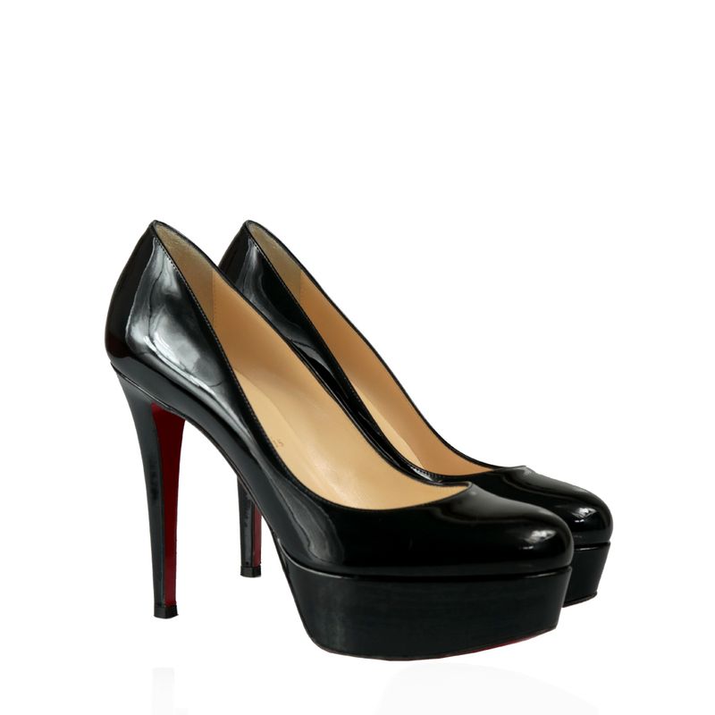 61441-Pump-Christian-Louboutin-Verniz-Preto