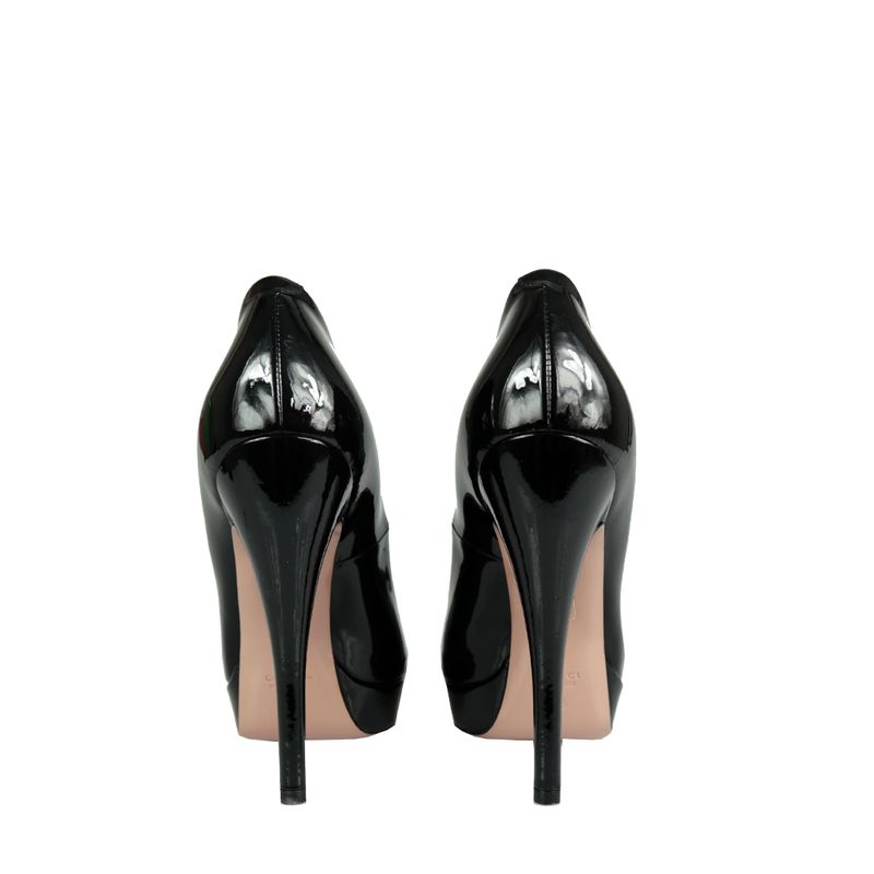 Pump-Gucci-Verniz-Preto