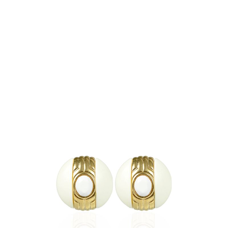 Brinco-de-Pressao-Givenchy-Resina-Branco-Vintage
