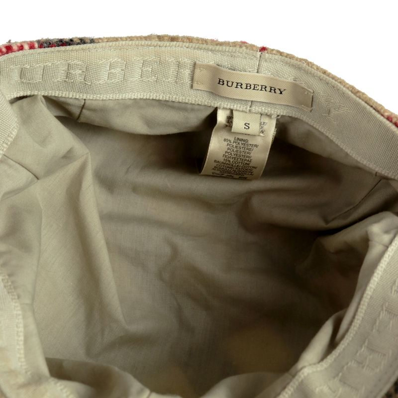 Boina-Burberry-La