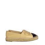 Alpargata-Chanel-Couro-Bicolor-com-Aplicacoes