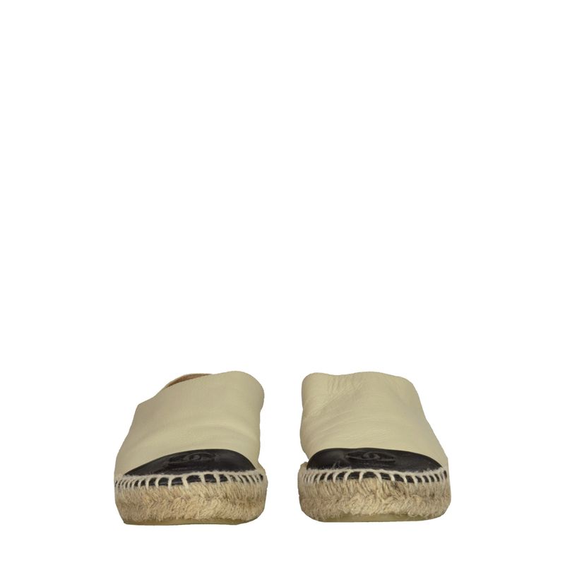 61826-Alpargata-Chanel-Couro-Bicolor