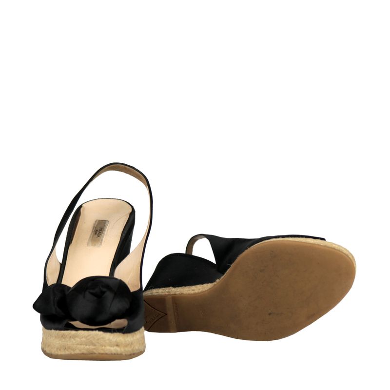 62003-Plataforma-Anabela-Prada-Cetim-Preto