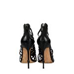 61998-Sandalia-Alexandre-Birman-No-Couro-Preto