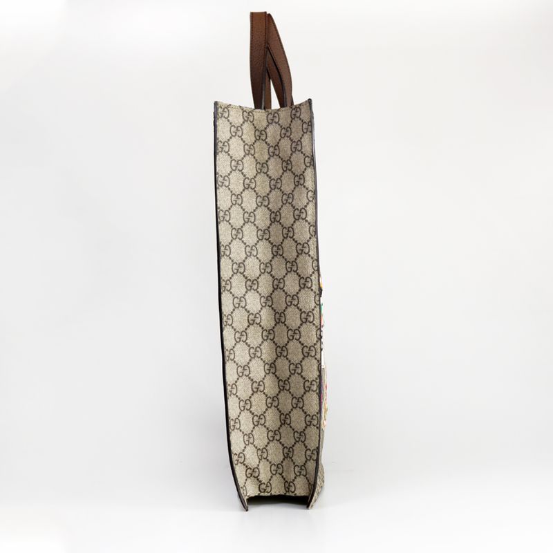 Bolsa-Gucci-Tote-GG-Supreme-Monograma-e-Patches
