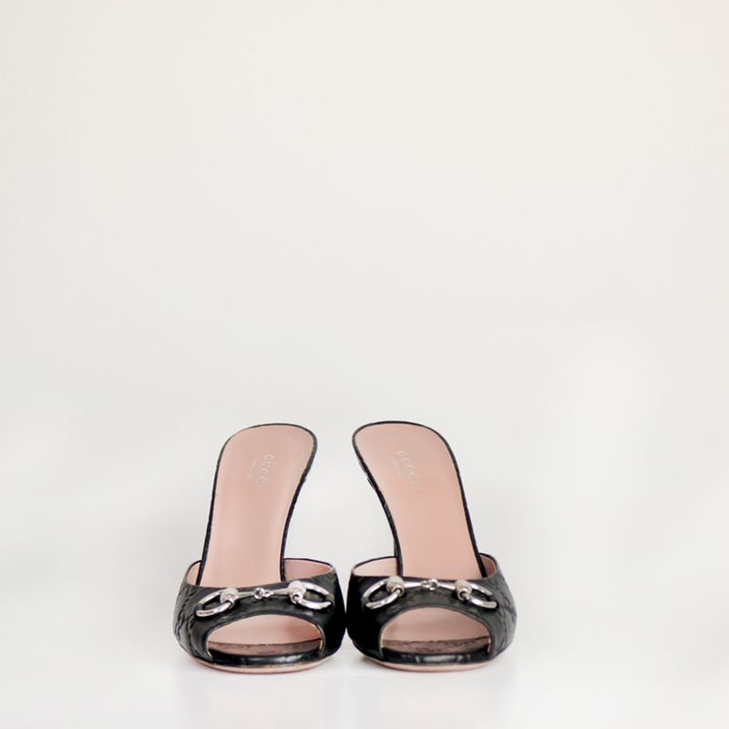 Tamanco-Gucci-Couro-Preto-Monograma