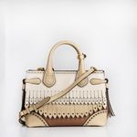 Bolsa-Burberry-Banner-Couro-Bege-com-Franjas