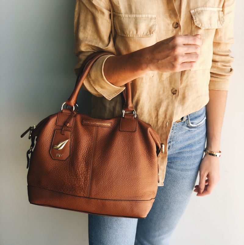 Bolsa-DVF-Couro-Marrom