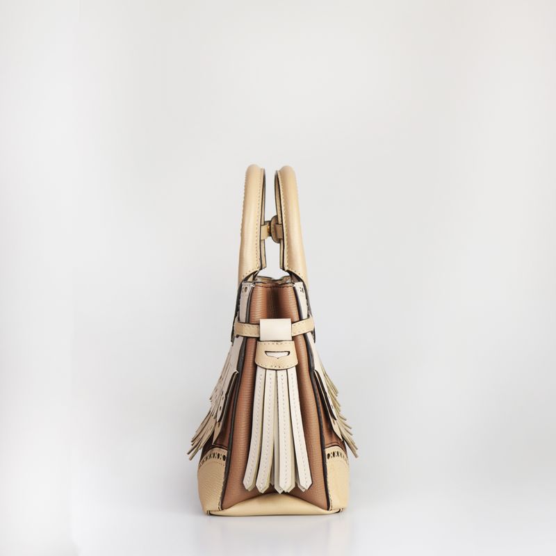 Bolsa-Burberry-Banner-Couro-Bege-com-Franjas