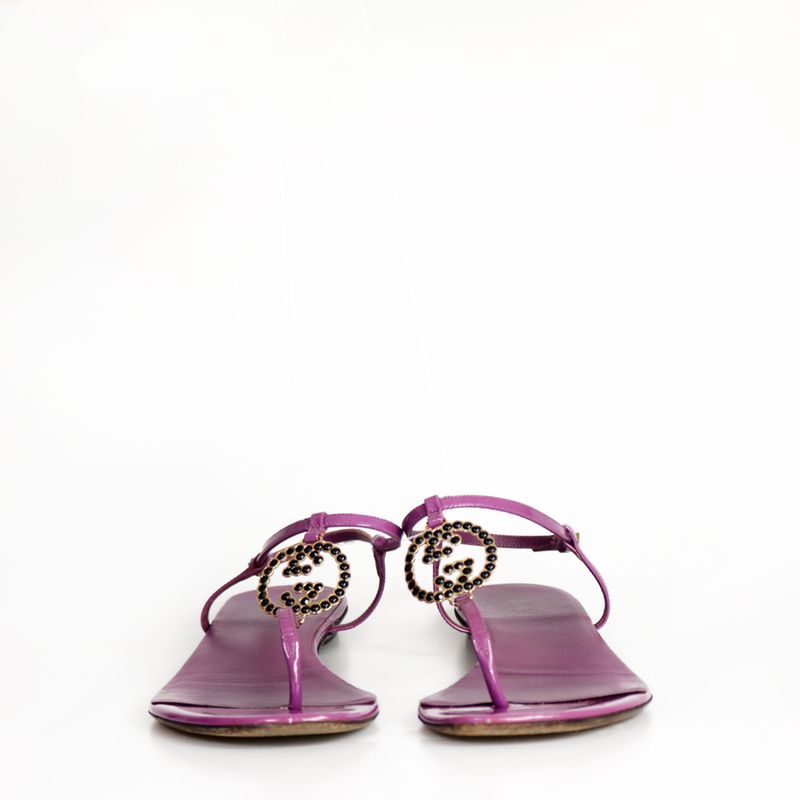 6204-Sandalia-Rasteira-Gucci-Verniz-Roxo-4