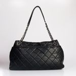 Bolsa-Chanel-Couro-Caviar-Preto
