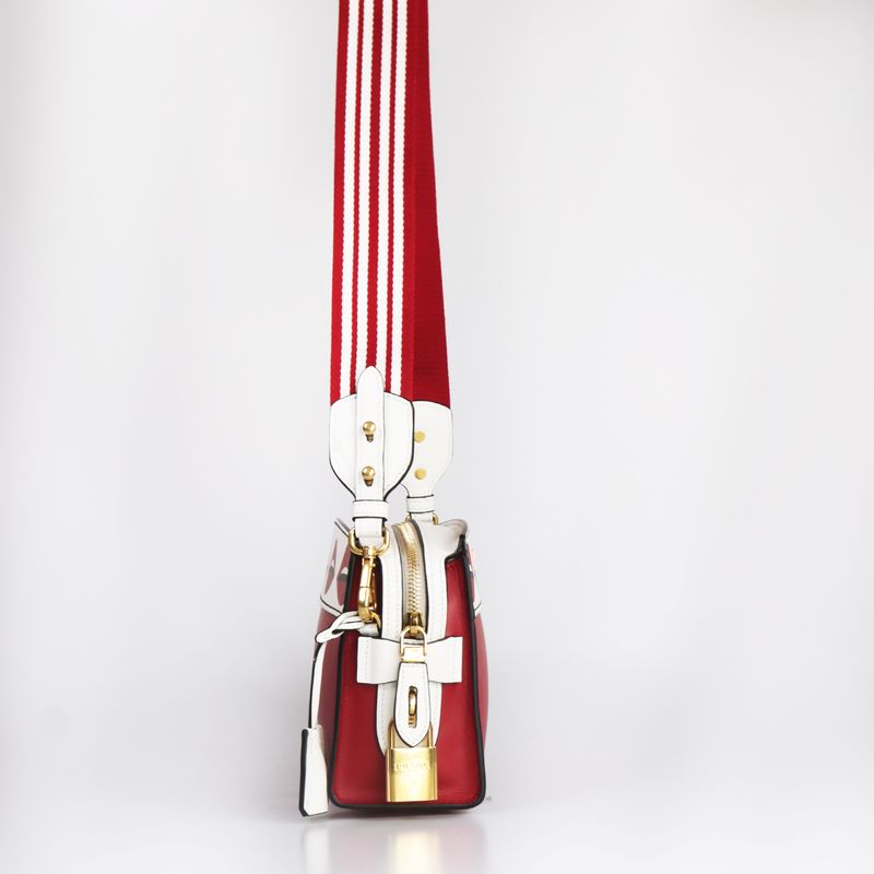 Bolsa-Prada-Esplanate-Labio-Vermelho