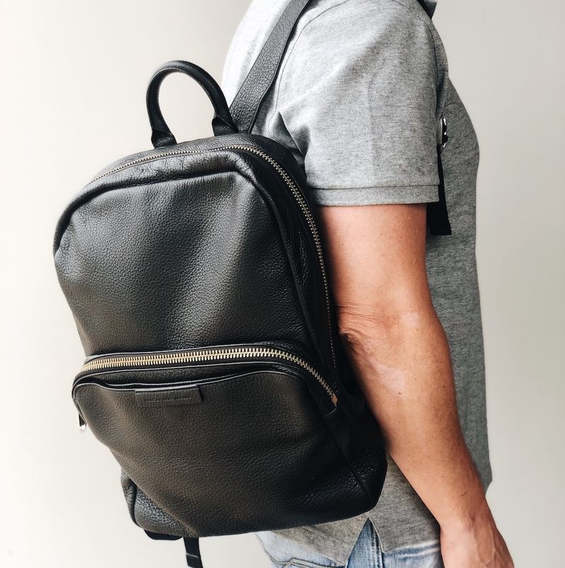 Mochila-Marc-Jacobs-Couro-Preto