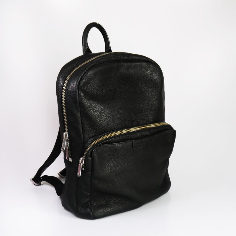 Mochila-Marc-Jacobs-Couro-Preto