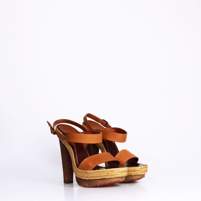 62114-Sandalia-Christian-Louboutin-Madeira-verso