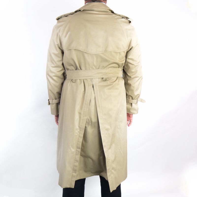 Trench-Coat-Burberry-Ed.-Limitada-Bloomingdales-Bege
