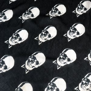 Lenço Saint Laurent Algodão Caveiras