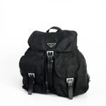 Mochila-Prada-Nylon-Preto
