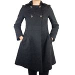 Sobretudo-Burberry-Brocado-Preto