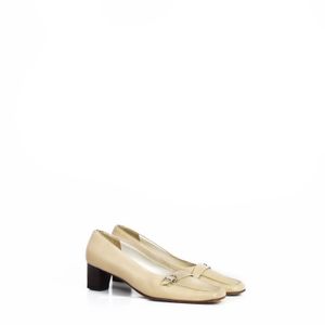 Scarpin Salvatore Ferragamo Bico Quadrado Couro Cru Vintage