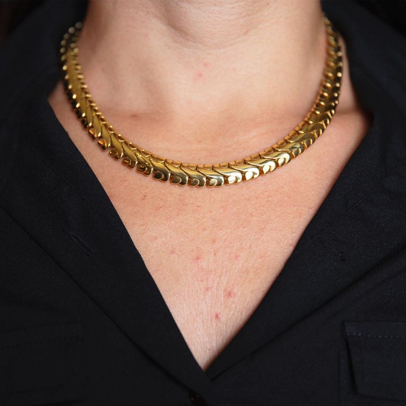 Colar-Givenchy-Chain-G-Dourada