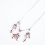 Colar-Givenchy-Prateado-Pedras-Rosa