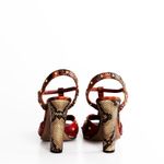 Sandalia-Gucci-Python-Studs