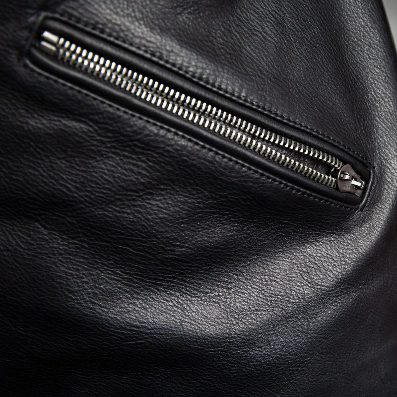 Jaqueta-Burberry-Couro-Preto