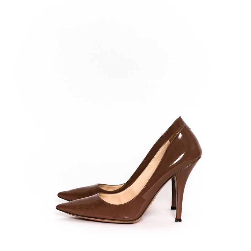 Scarpin-Prada-Verniz-Marrom