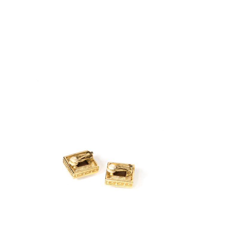Brinco-Givenchy-Square-Dourado-Strass-Grande
