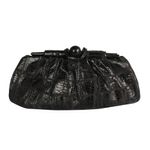 Clutch-Fransziska-Hubener-de-Piton-Preto