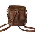 Mochila-Chloe-de-Couro-Marrom