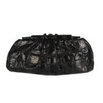 Clutch-Fransziska-Hubener-de-Piton-Preto