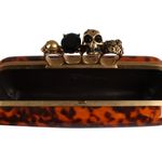 Clutch-A.-Mc-Queen-Acrilico-Marrom