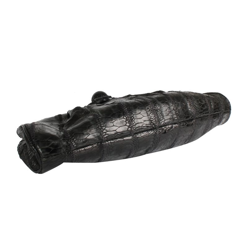 Clutch-Fransziska-Hubener-de-Piton-Preto