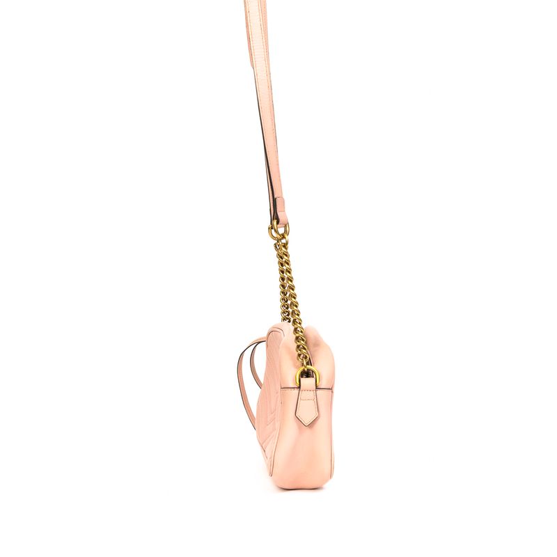 Bolsa-Gucci-Marmont-Couro-Rosa-Milennial