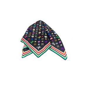 Lenço Louis Vuitton Seda Monograma Colorido