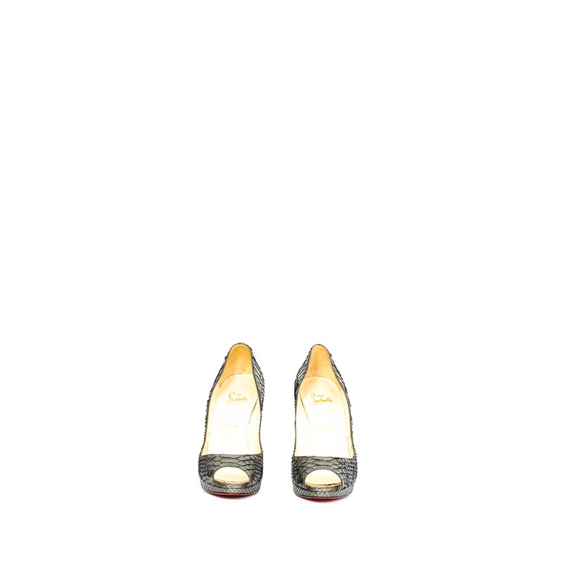 62510-Peep-Toe-Christian-Louboutin-Python-Chumbo