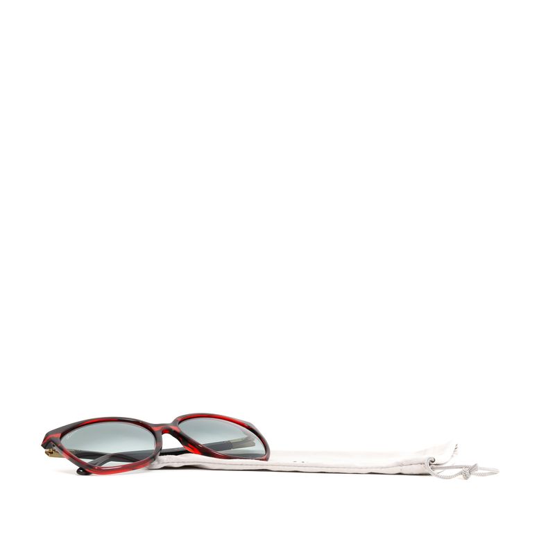 Oculos-Gucci-Vermelho-e-Preto