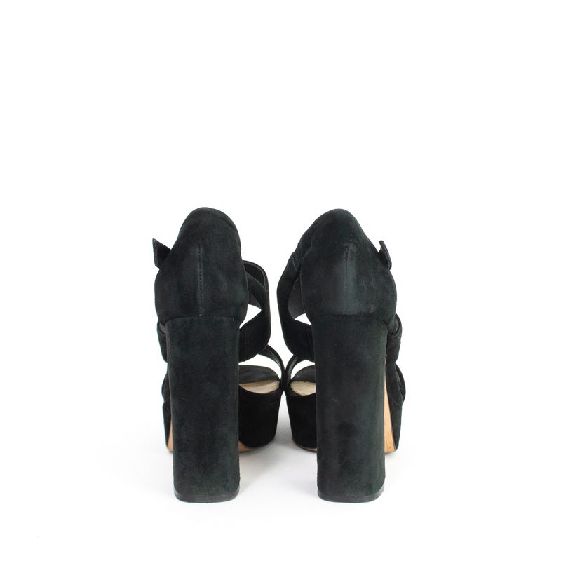 Sandalia-Alexandre-Birman-Camurca-Preta