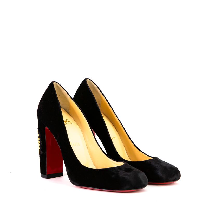 Sapato-Christian-Louboutin-Sagrado-Coracao