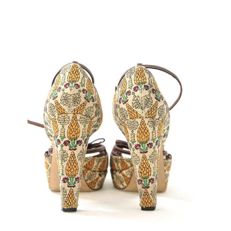 62721-Sandalia-Gucci-Tecido-Marrom-Estampada