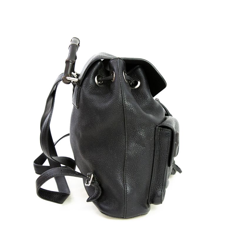 62738-Mochila-Gucci-Couro-Preto