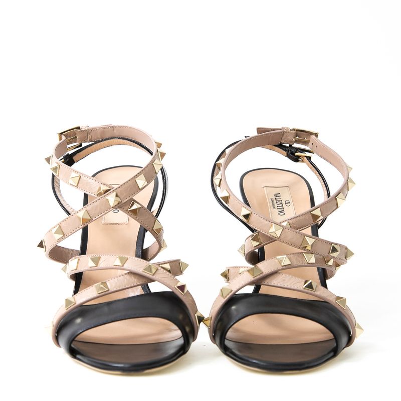 Sandalia-Valentino-Rockstud-Bege-e-Preto