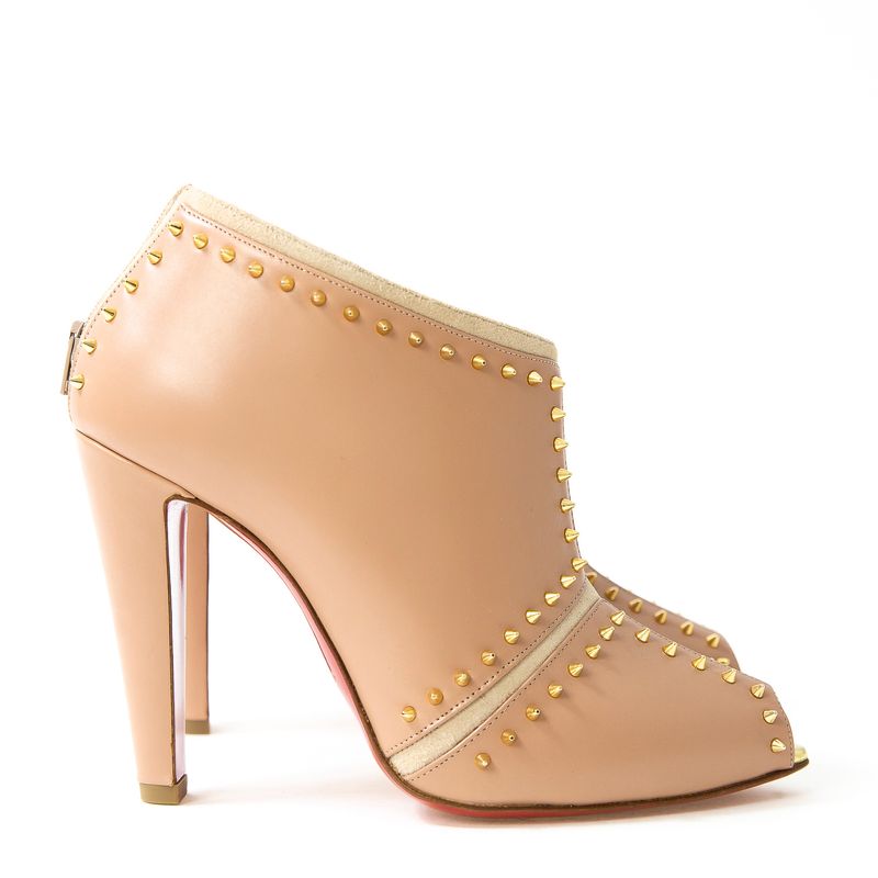 62758-Ankle-Boot-Christian-Louboutin-Carapachoc-Couro-Bege