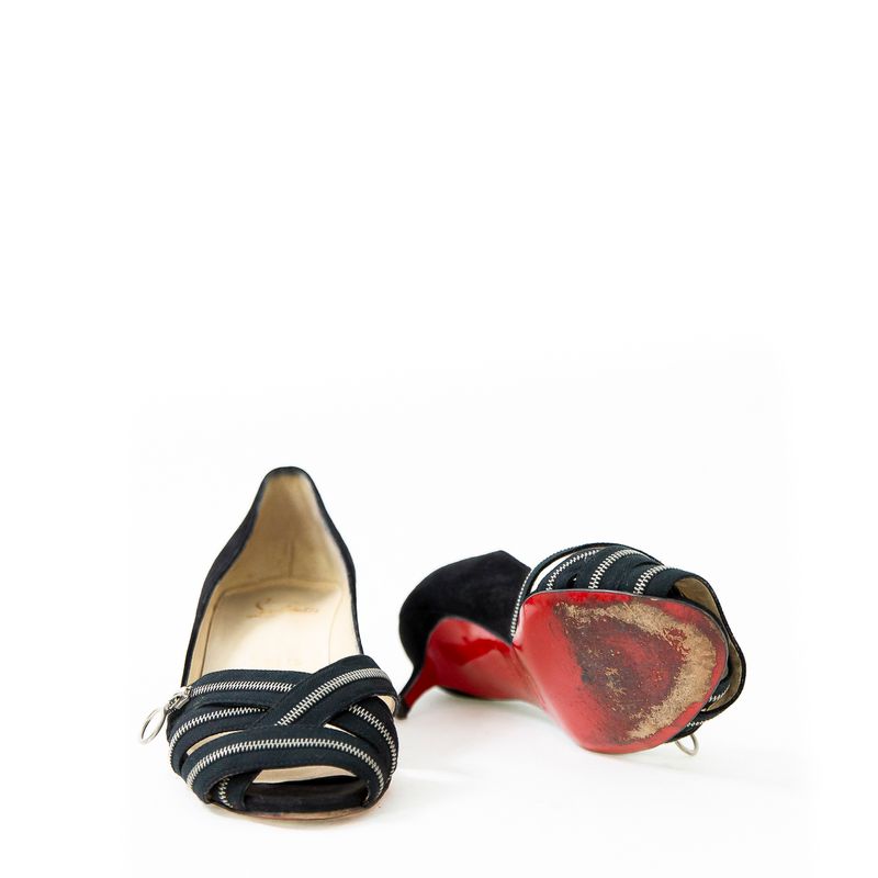 62749-Sapato-Christian-Louboutin-Preto