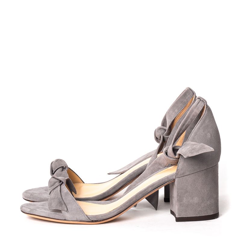 Sandalia-Alexandre-Birman-Clarita-Camurca-Cinza