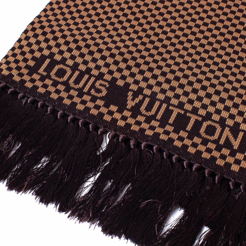 Cachecol-Louis-Vuitton-Xadrez-Marrom