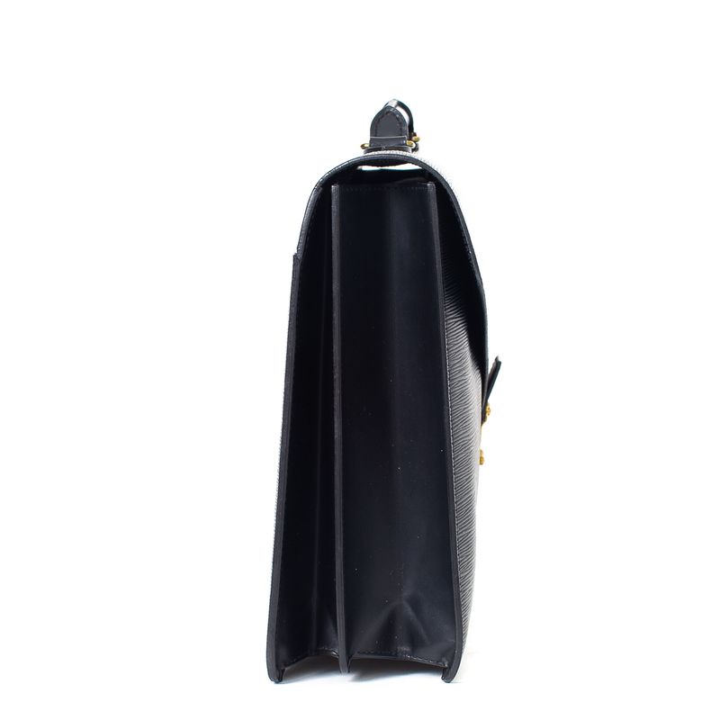 62850-Pasta-Louis-Vuitton-Taiga-Robust-Preta-2