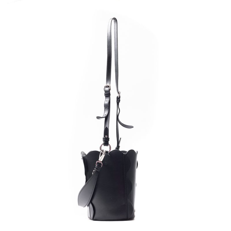 62951-Bolsa-Miu-Miu-Scalloped-Bucket-Couro-Preto-3